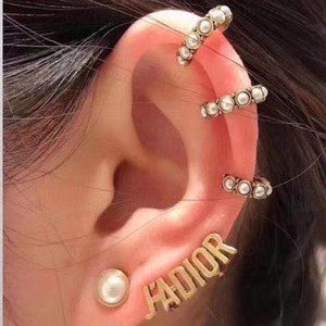 J'ADIOR Antique EAR CUFF Earrings Pearly